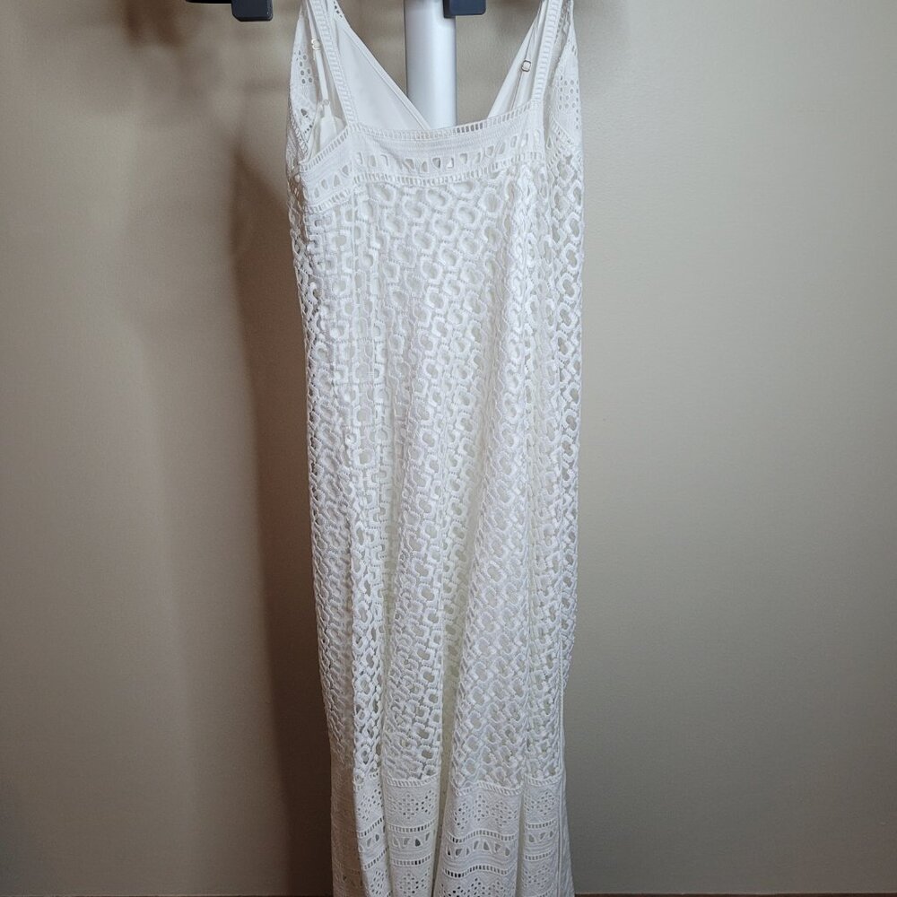 White Evangelia White Wrap Dress by Diane Von Furstenberg - Picture 13 of 15